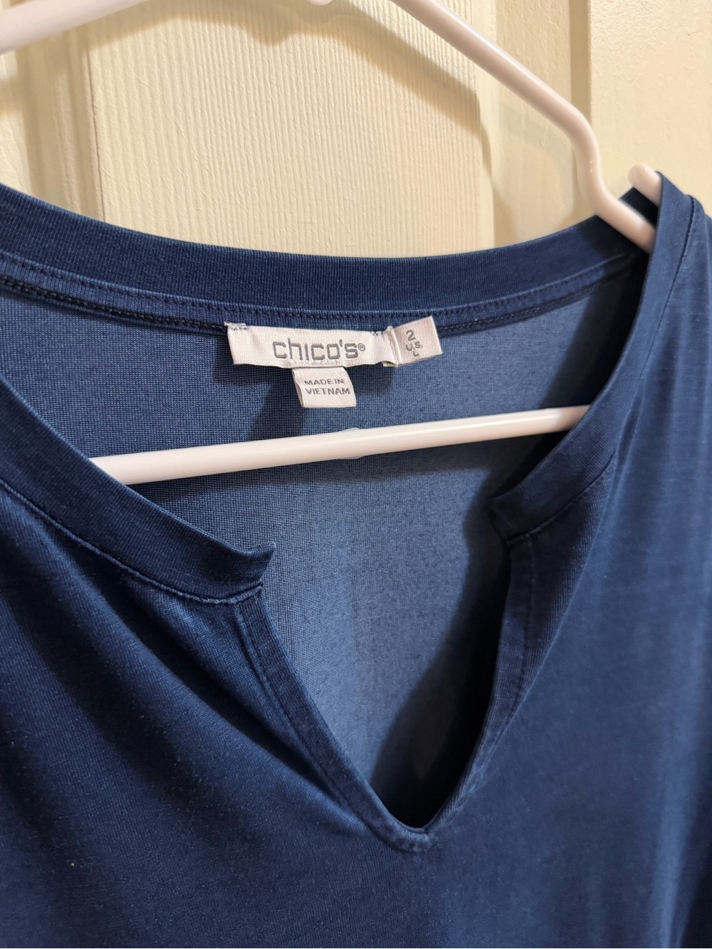 Chico's Navy Blue Split Neck Short Sleeve Tee Shirt | Coastal Grandma Beach | L - Picture 4 of 7